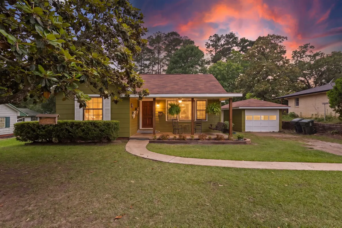 305 Kelley Boulevard, Woodville, TX 75979 - #1