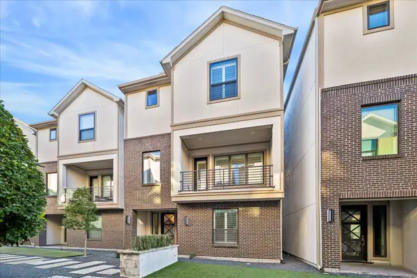 1122 Thompson Street, Houston, TX 77007