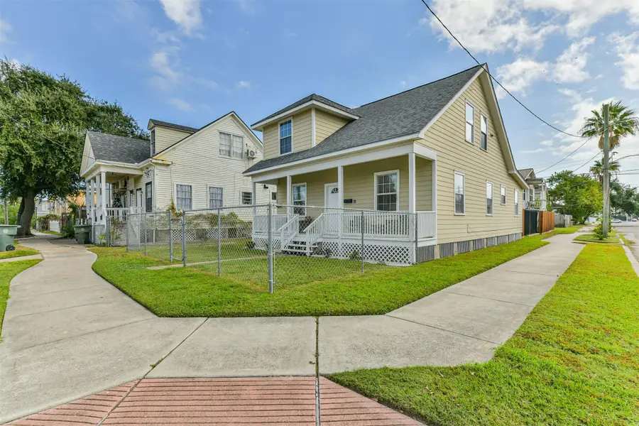 2727 Avenue K, Galveston, TX 77550 - #3