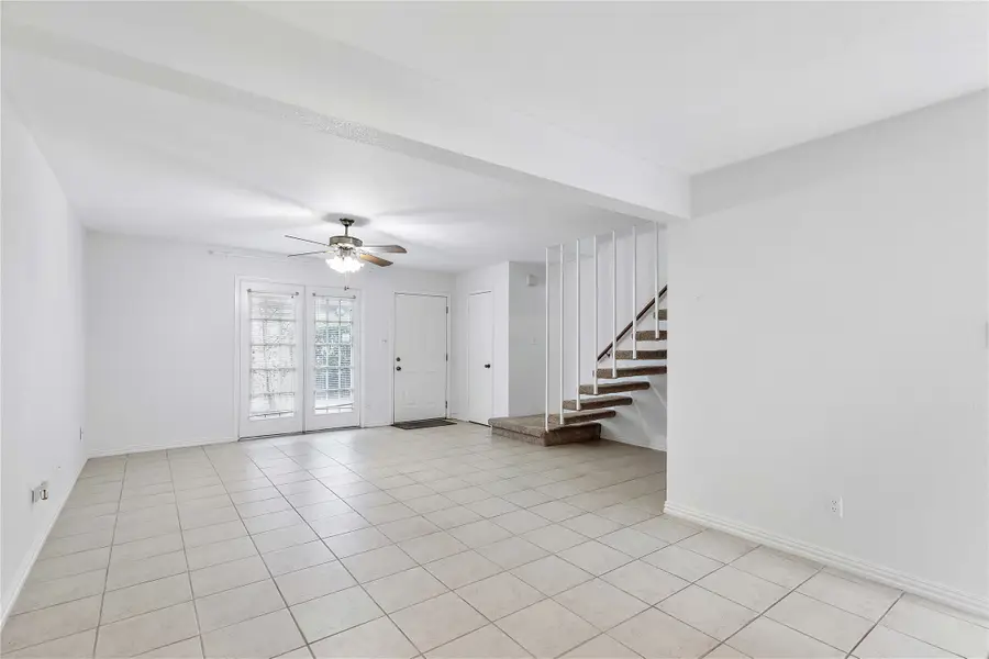 6111 Beverly Hill Street #39, Houston, TX 77057 - #3