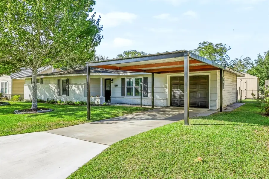 603 N Ridge Street, Hallettsville, TX 77964 - #2