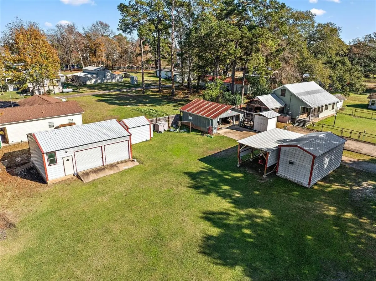 195 Gail Street, Huntington, TX 75949 - Image #1