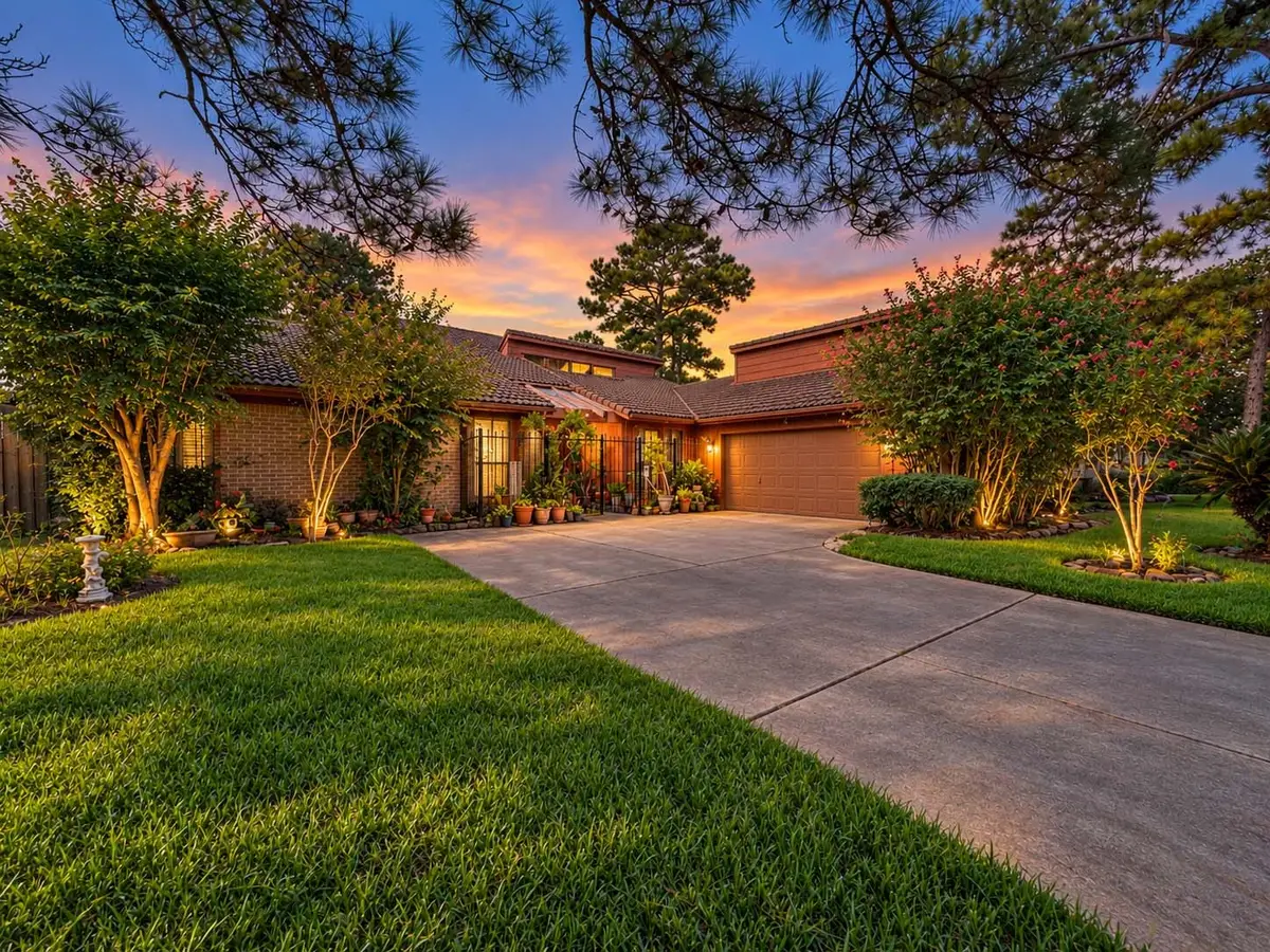 4619 Ironwood Drive, Baytown, TX 77521 - #1