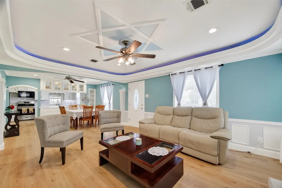 7404 Erath Street, Houston, TX 77023 - #1