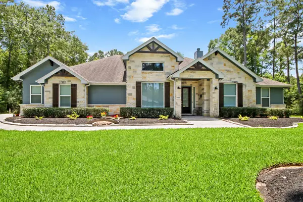 11451 Sunset Avenue, Magnolia, TX 77354