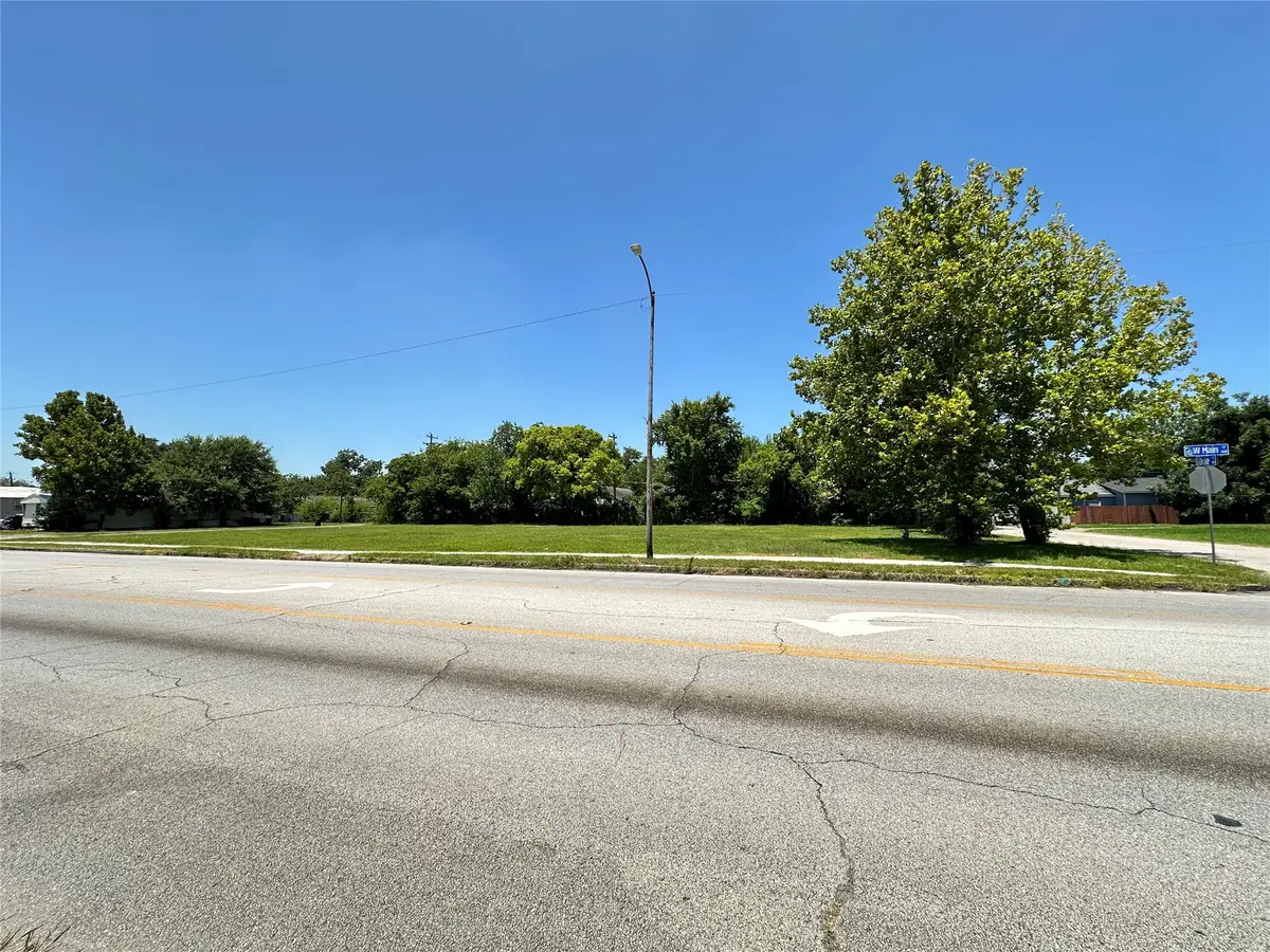 414 W Main Street, Baytown, TX 77520 - Image #1