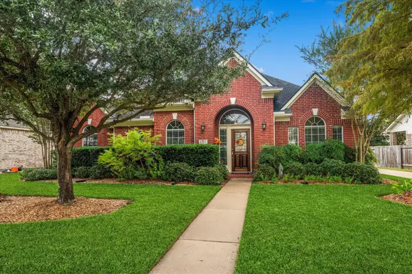 12719 Rocky Briar Lane, Tomball, TX 77377