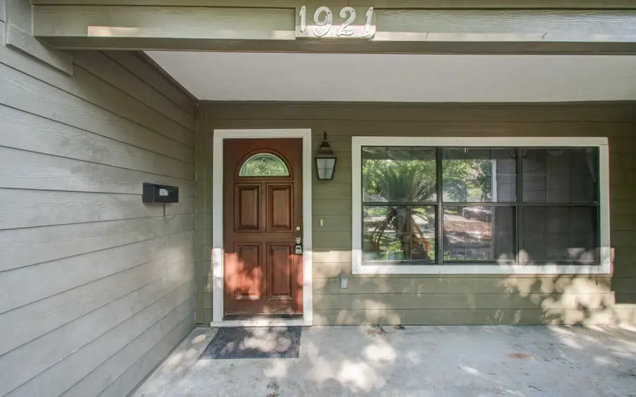 1921 Ojeman Road, Houston, TX 77055 - Image #3