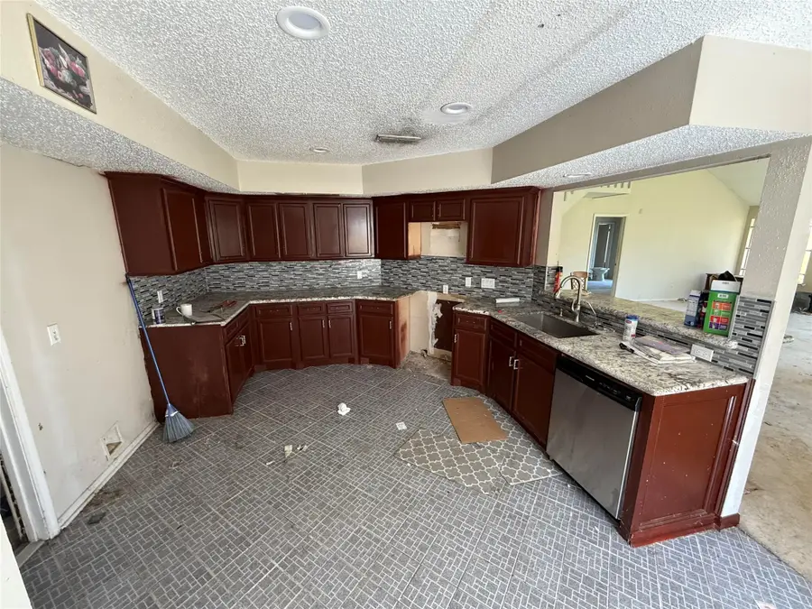 12314 Ashling Drive, Stafford, TX 77477 - #2