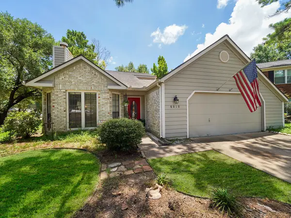 8010 Pinyon Creek Court, Houston, TX 77095