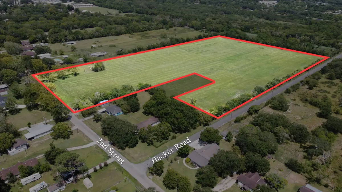 7317 2nd Street Street, Hitchcock, TX 77563 - Image #1