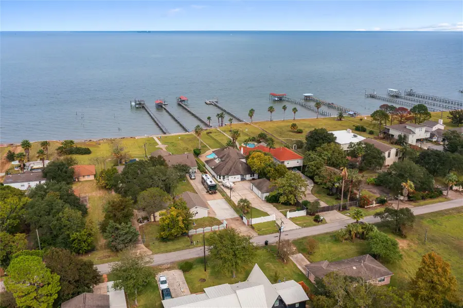 2576 Cliff Drive, San Leon, TX 77539 - Image #3