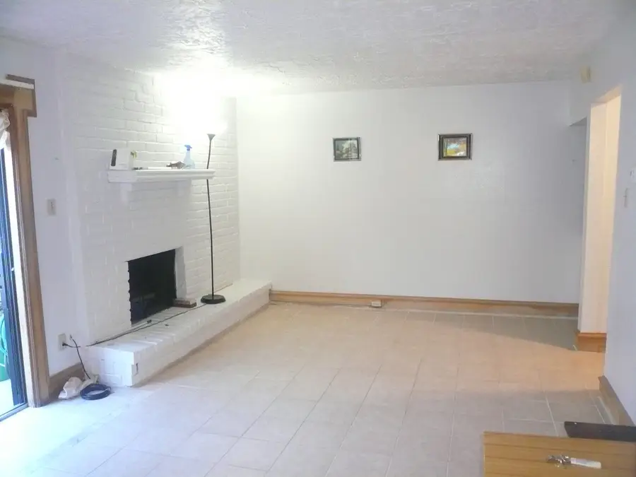 6425 S Briar Bayou Drive, Houston, TX 77072 - Image #2