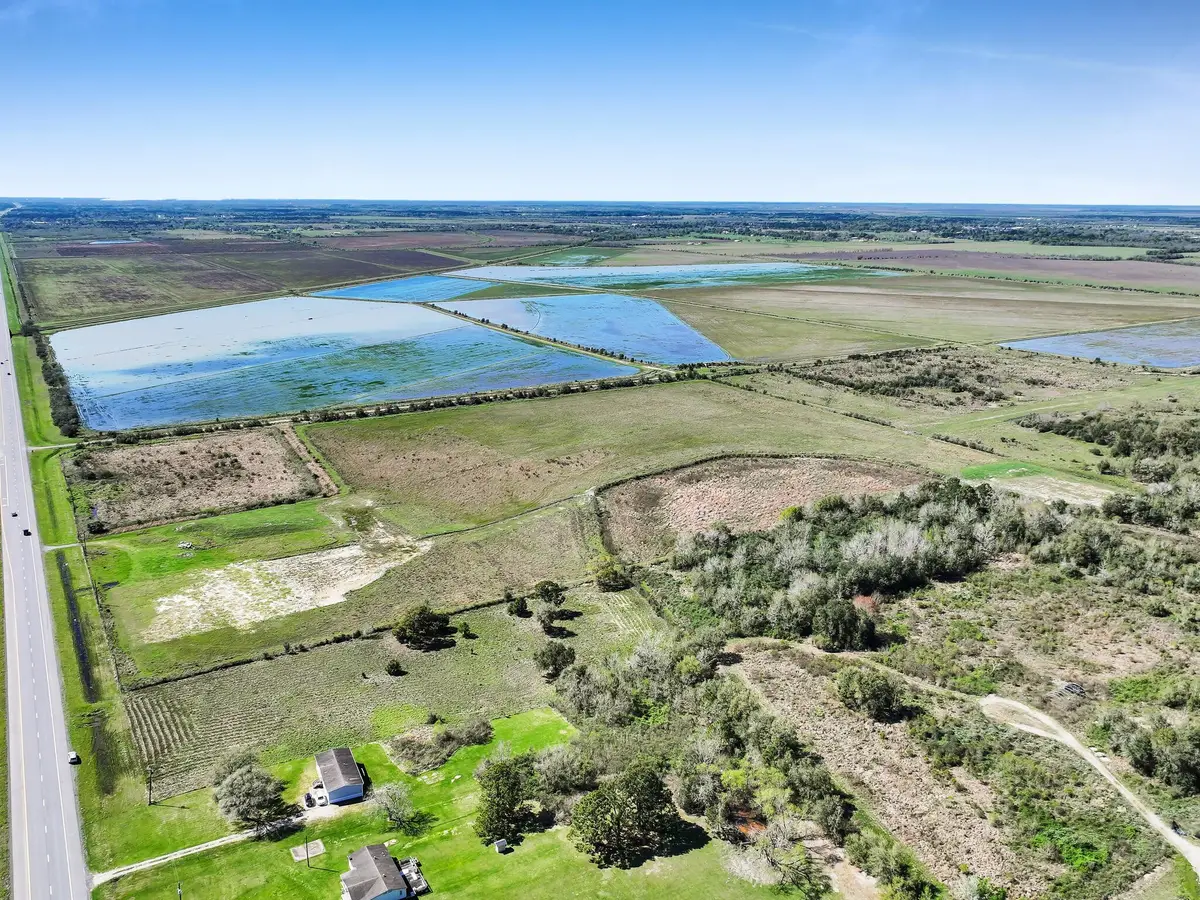 0000 Hwy 73, Hamshire, TX 77622 - #1