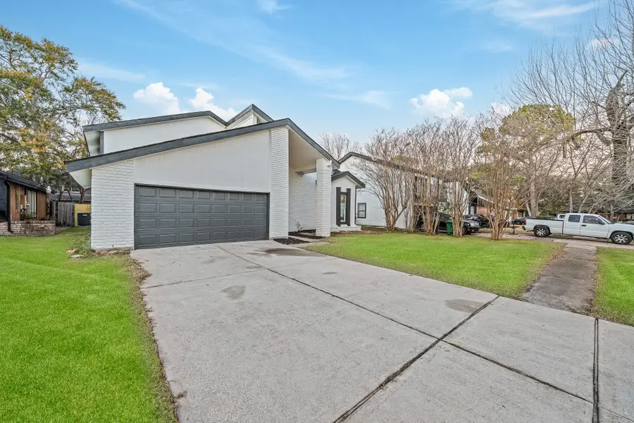 7622 Candlegreen Lane, Houston, TX 77071 - Image #2