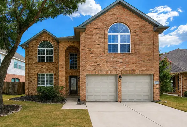26707 Richwood Oaks Drive, Katy, TX 77494