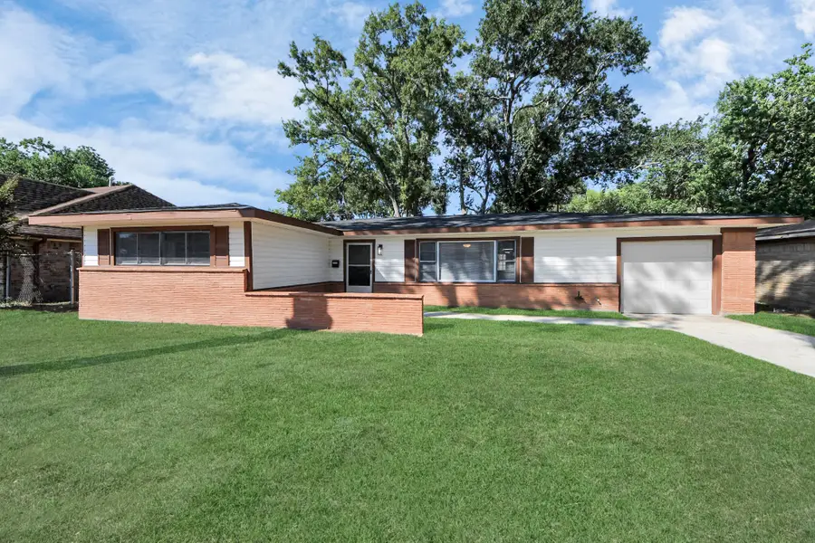 2010 Lillian Street, Pasadena, TX 77502 - Image #2