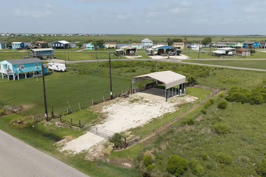 876 County Road 201, Sargent, TX 77414 - #3