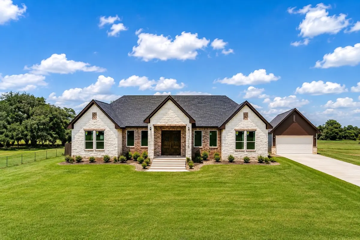 1720 Flintlock Court, Angleton, TX 77515 - #1