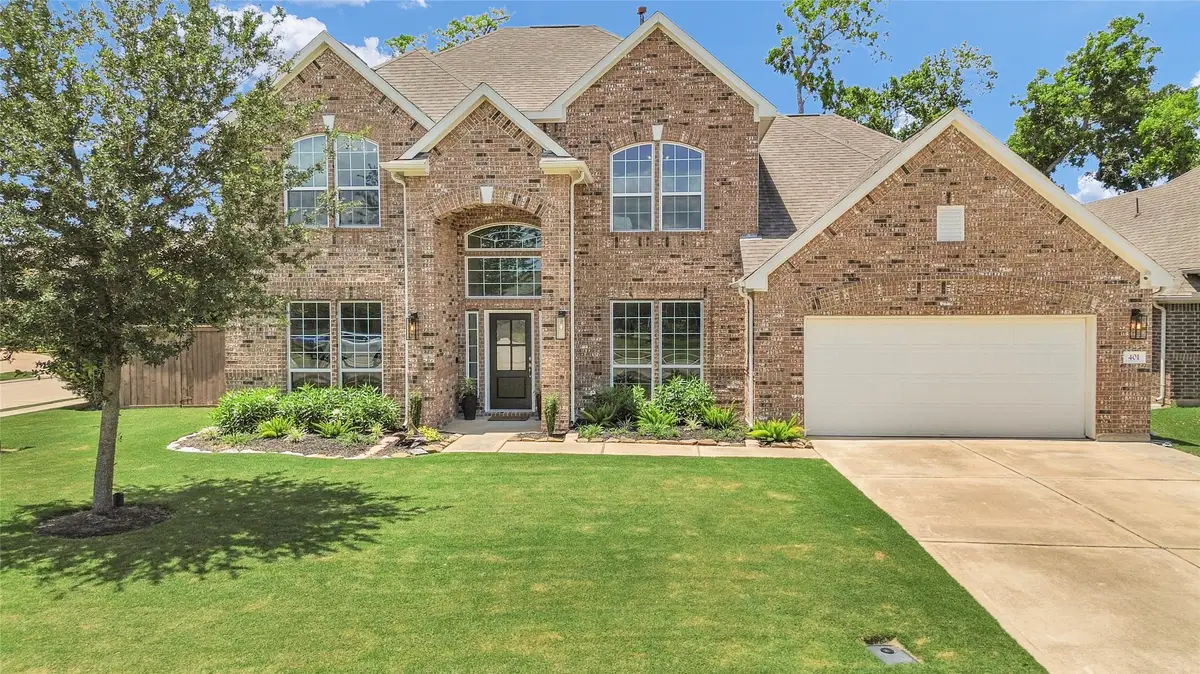 401 Bentwood Way, Clute, TX 77531 - #1