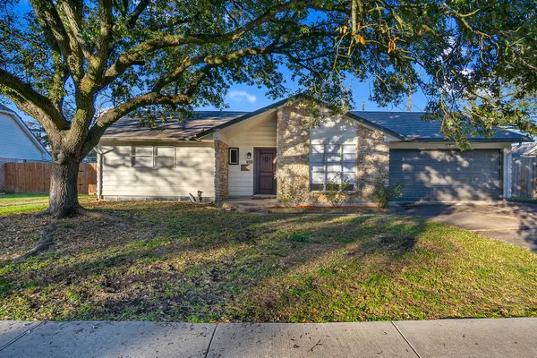 3210 Valley Brook Drive, La Porte, TX 77571