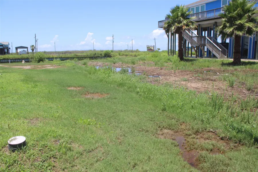 1089 Mabry Street, Gilchrist, TX 77617 - #3