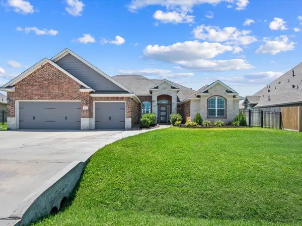 194 Abner Lane, Montgomery, TX 77356