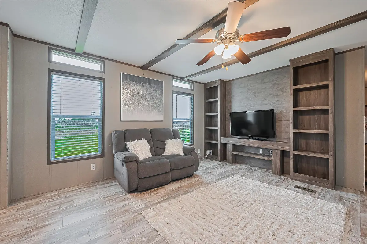 1122 Road 57221, Cleveland, TX 77327 - Image #1