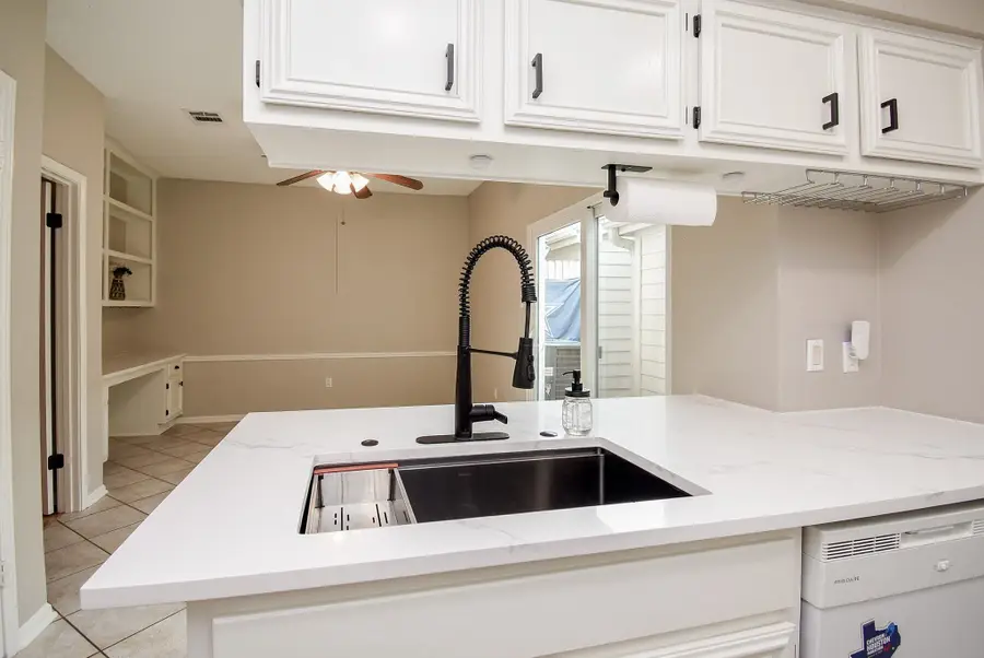 800 Country Place Drive #502, Houston, TX 77079 - #3