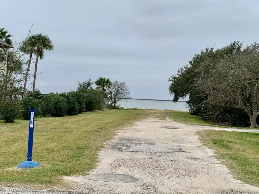 0000 15th St, San Leon, TX 77539 - Image #3