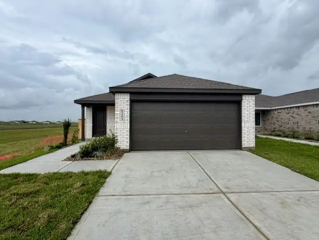 9203 Burch Eagle Court Court, Baytown, TX 77521 - #1