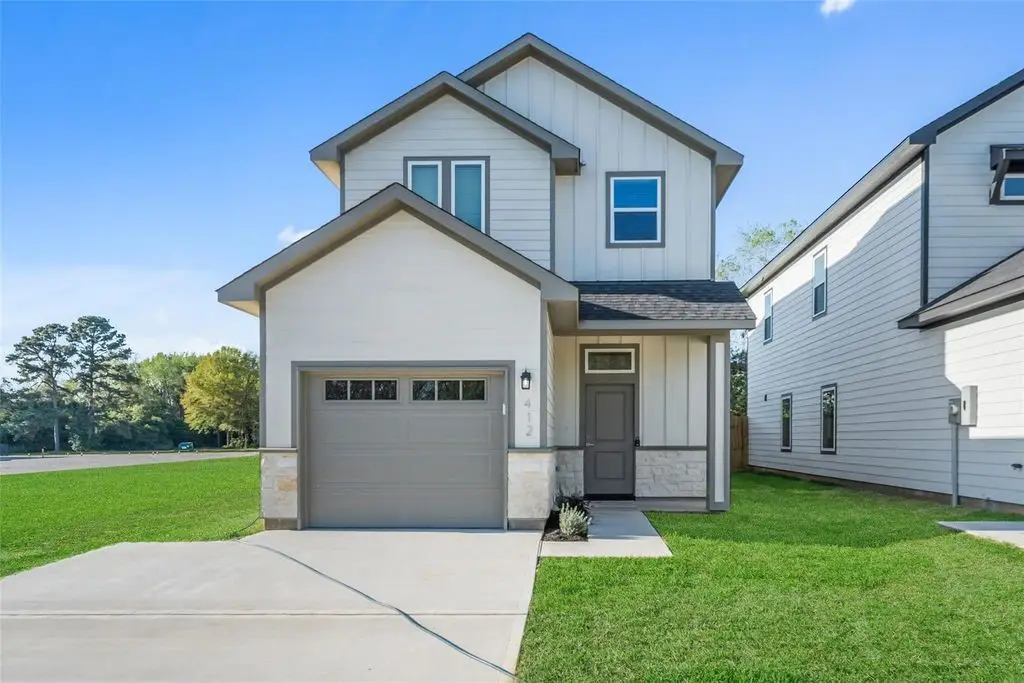 412 W Marlin Street, Willis, TX 77378 - #1