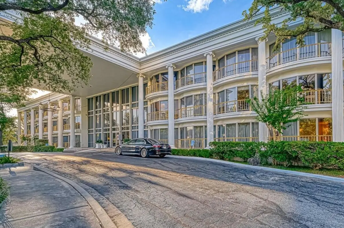 5050 Ambassador Way #314, Houston, TX 77056 - #1