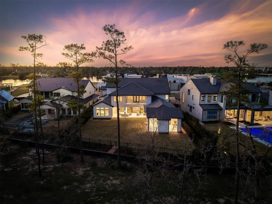 50 Aria Isle Drive, The Woodlands, TX 77380 - #3