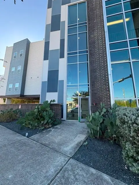 1011 Studemont Street #204, Houston, TX 77007 - #3