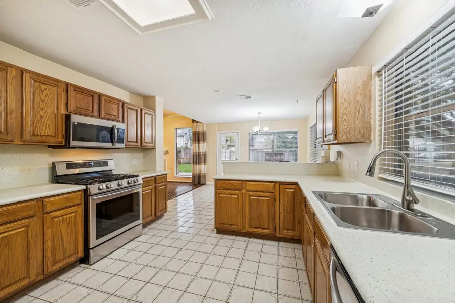 6327 Box Bluff Court, Sugar Land, TX 77479 - #3