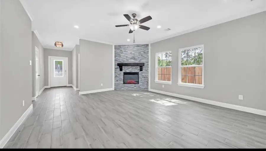 5710 Pershing Street, Houston, TX 77033 - Image #3