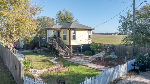 2616 Avenue H, Dickinson, TX 77539