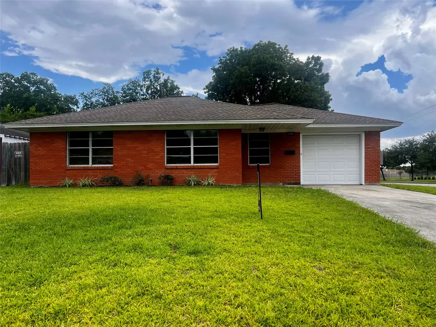 2102 Blueberry Lane, Pasadena, TX 77502 - #2
