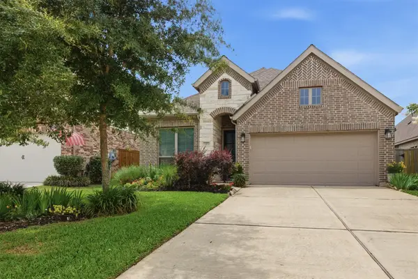 627 Lost Maples Bend Lane, Conroe, TX 77304