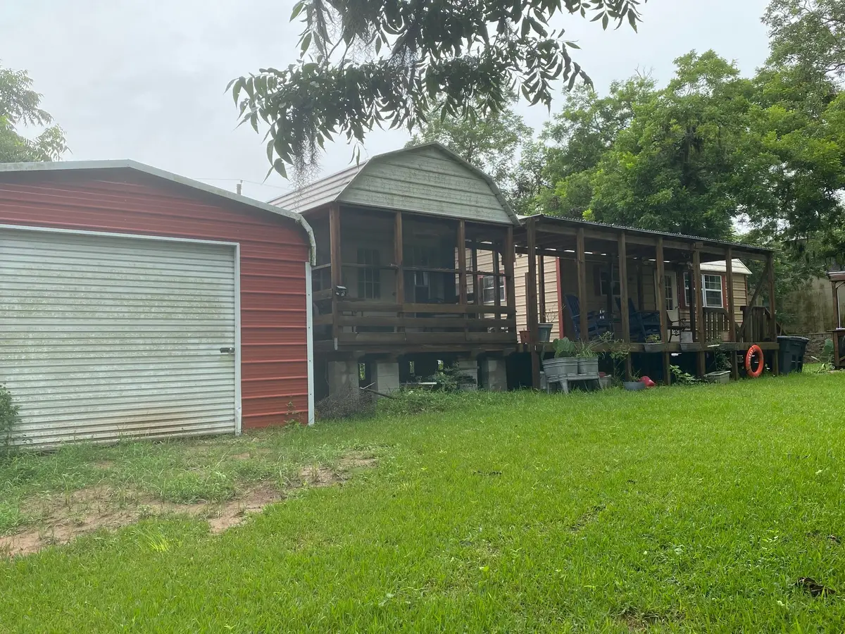 5401-7 County Road 334, Sweeny, TX 77480 - #1
