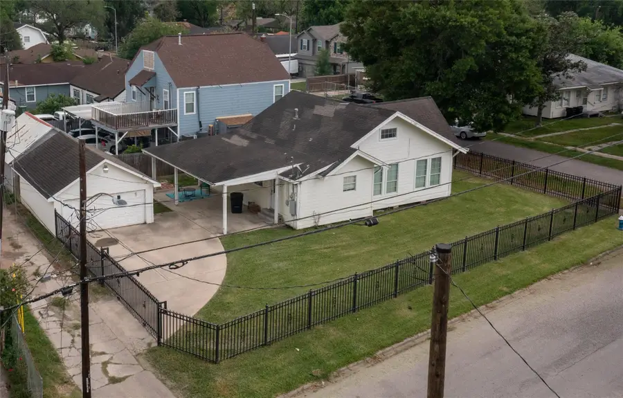 101 Eastgate Street, Houston, TX 77012 - #2