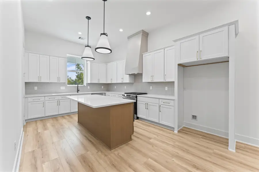 4129 De George Street, Houston, TX 77009 - #2