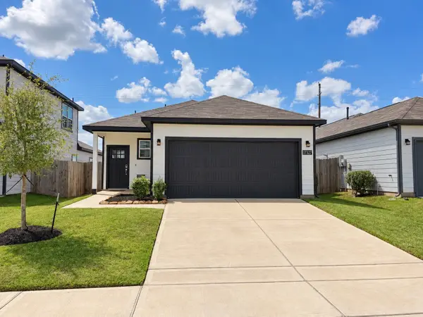 17327 King Eider Rd, Waller, TX 77484