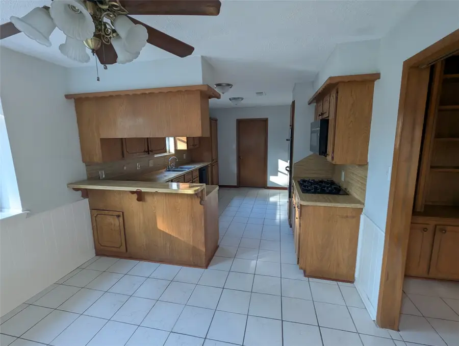 23918 Pea Ridge Drive, Spring, TX 77373 - Image #3