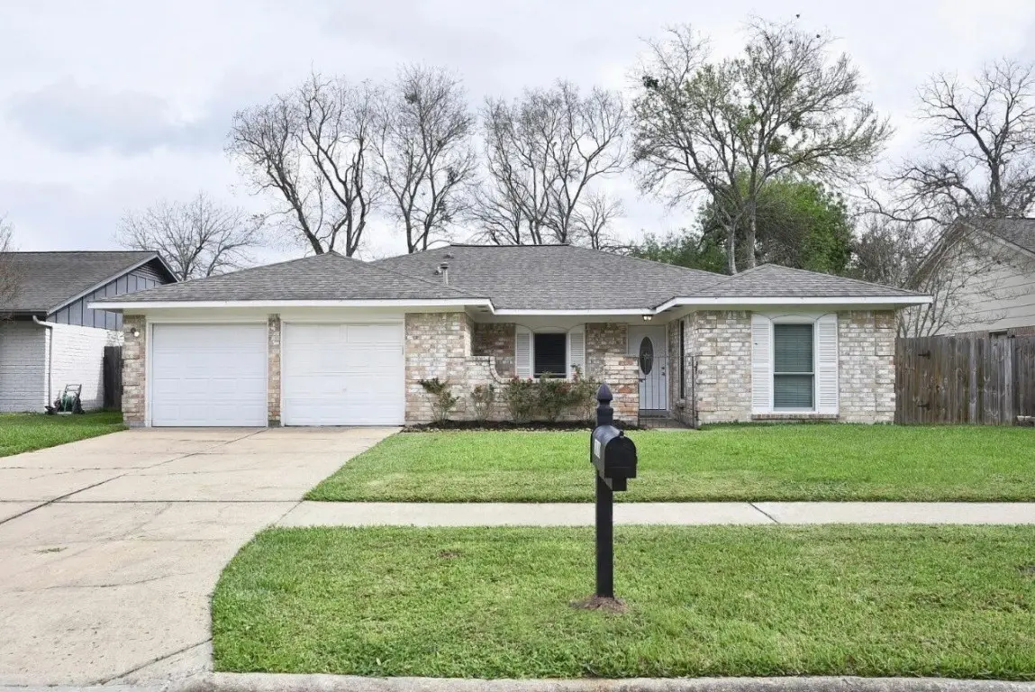 1310 Barrowgate Drive, Sugar Land, TX 77498 - #1