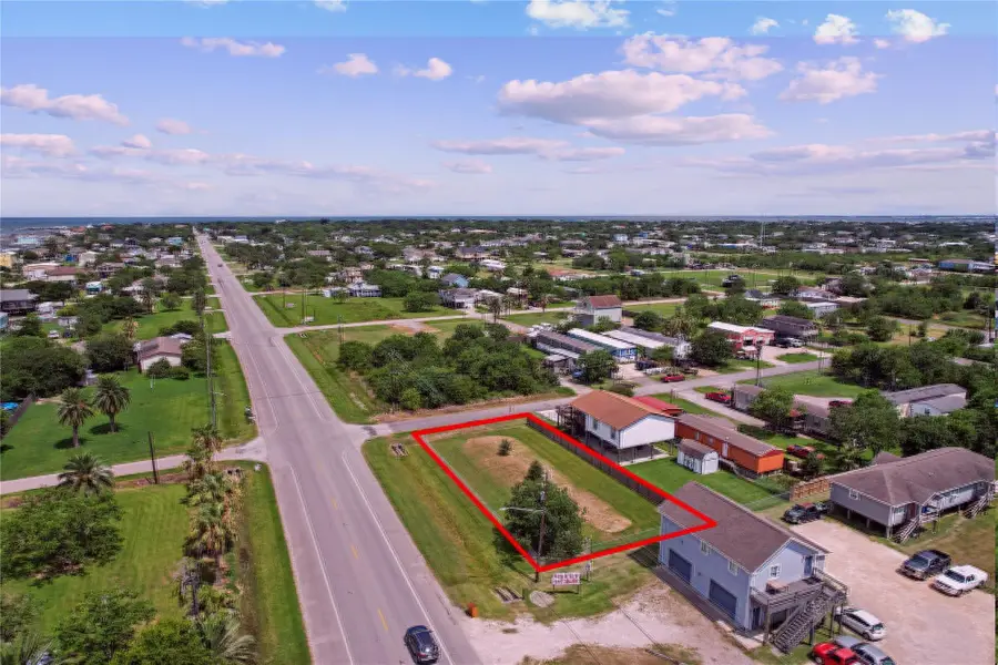 204 19th Street, Dickinson, TX 77539 - #2