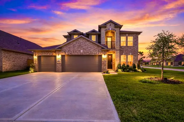 10511 Amador Peak Drive, Rosharon, TX 77583