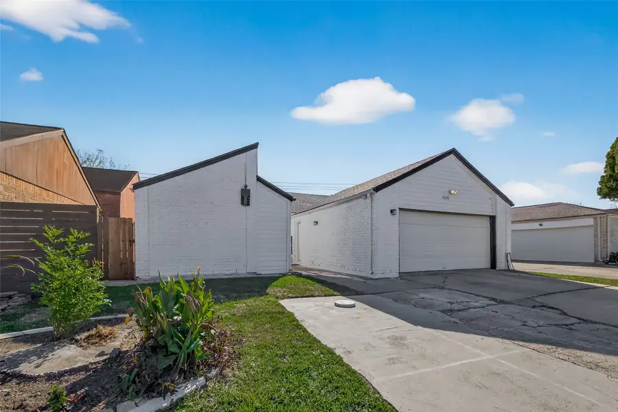 13243 Avonshire Drive, Houston, TX 77083 - Image #2