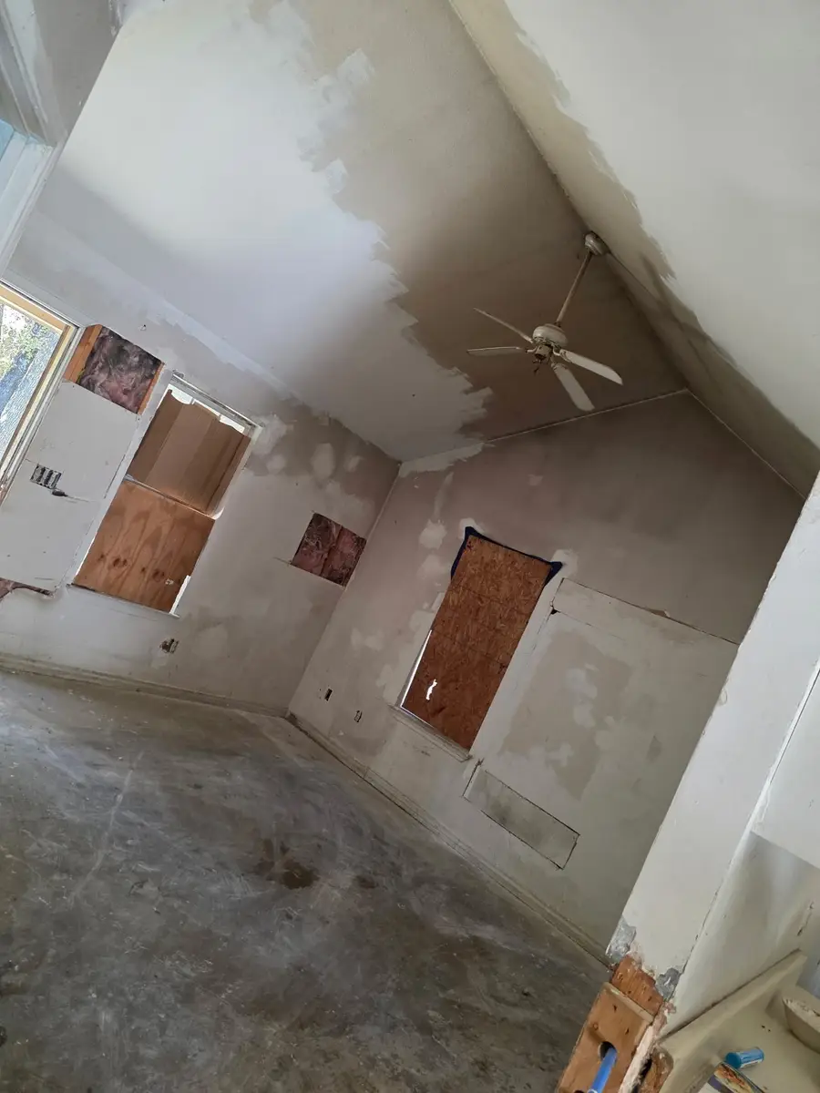 9826 Amy Dr, Quinlan, TX 75474 - #3